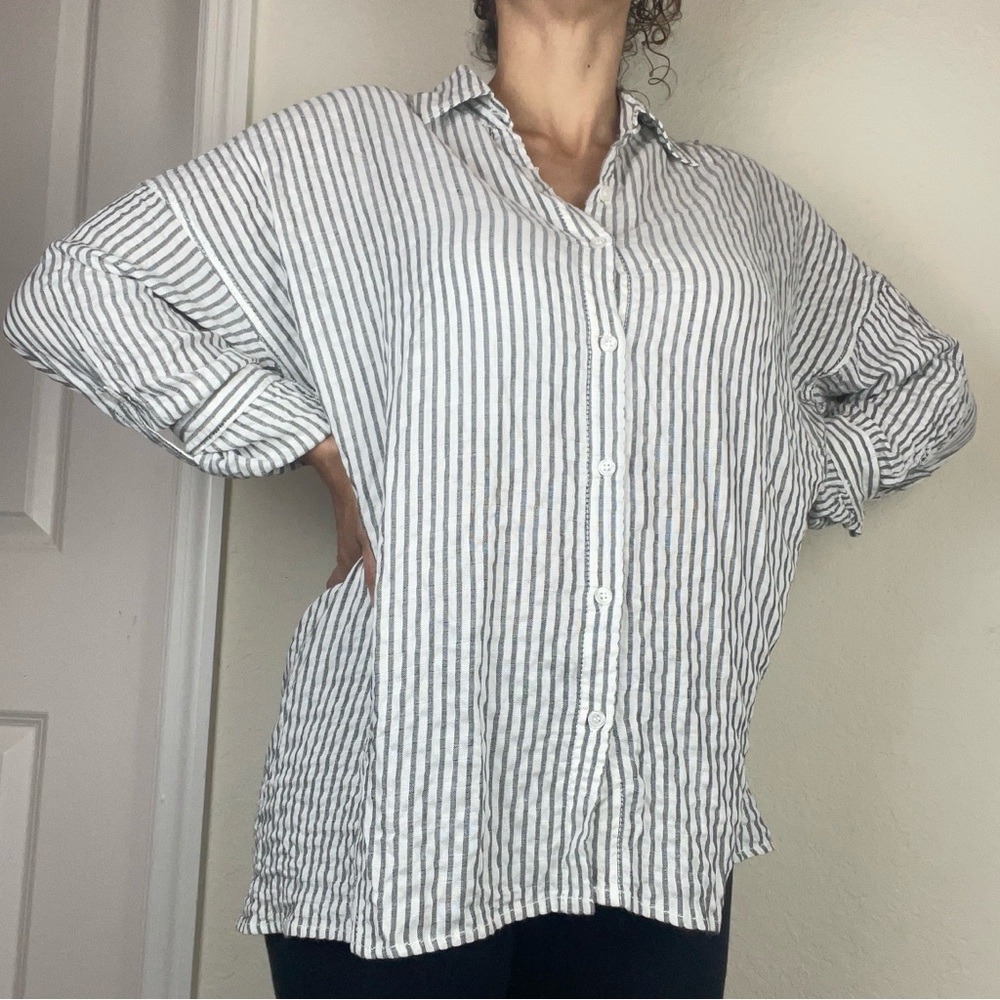 FINAL SALE! Max Studio Striped Gray White Crinkle Button Shirt S 3/4 Sleeve New